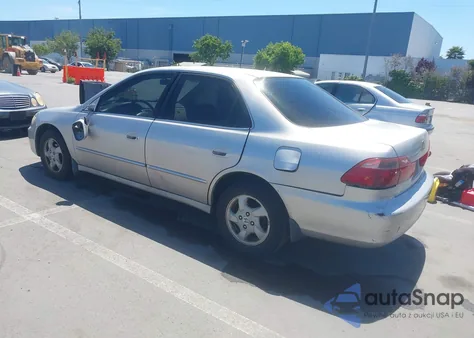 1999 Honda Accord Ex from USA, damaged, VIN 1HGCG5654XA118924